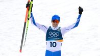 Eero Hirvonen juhlii olympiapronssia.