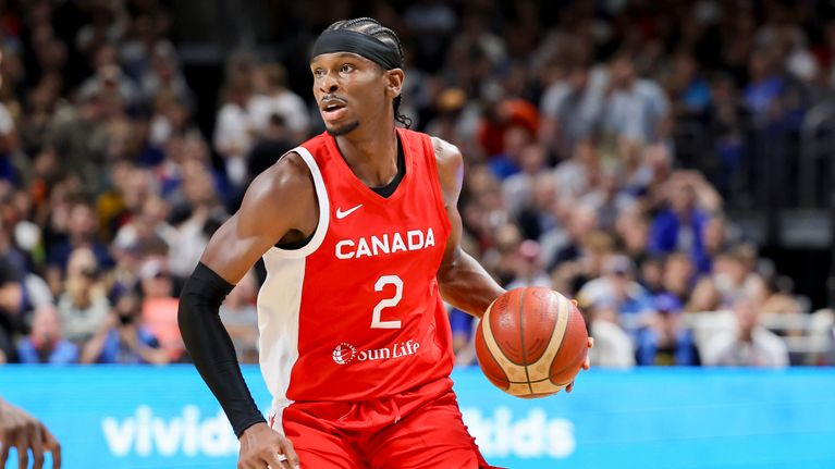 Shai Gilgeous-Alexander Kanadan paidassa.