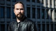Kirjailija Jukka Viikilä Tanssiva karhu -raadin puheenjohtajaksi