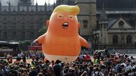 "The Donald Trump Baby Blimp", Donald Trump vaipoissa -ilmapallo.