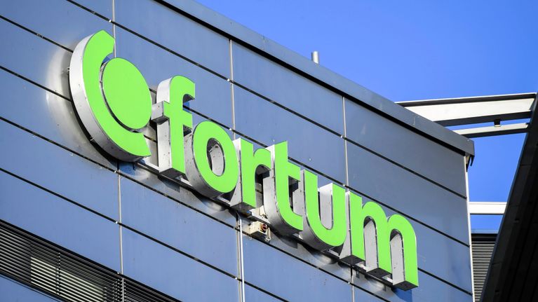 Fortum's logo on a building. 