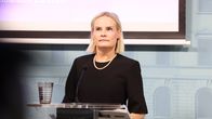 Photo shows Finance Minister Riikka Purra speaking to the media on Tuesday evening.