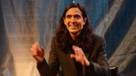 Ruotsalainen kirjailija Jonas Hassen Khemiri Helsinki Lit -kirjallisuusfestivaaleilla 2016