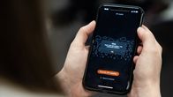 "OP:n mobiilisovellus antaa ilmoituksen, jossa lukee "Oops! Jokin meni pieleen. Yritä myöhemmin uudelleen."