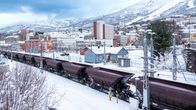 Malmilastissa olevia junanvaunuja Narvikin satamassa.