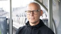 HJK:n urheilujohtaja Petri Vuorinen joukkueen tiedotustilaisuudessa Bolt Arenalla Helsingissä 30. heinäkuuta 2025. 