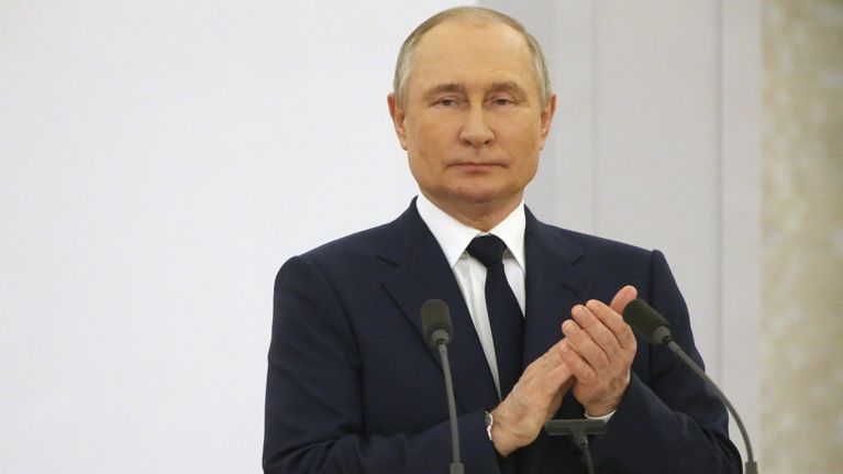 Venäjän presidentti Vladimir Putin tapasi venäläisiä olympia- ja paralympiaurheilijoita keväällä 2022. 