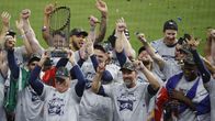 Atlanta Braves juhlii mestaruutta.
