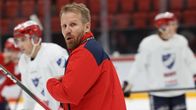 HIFK:n päävalmentaja Tommi Miettinen.