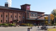 Kymin Ruukin alueen Taideruukki Kuusankoskella vanhalla UPM:n tehdasalueella