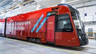 Tampereen ratikka Hervannan varikolla.