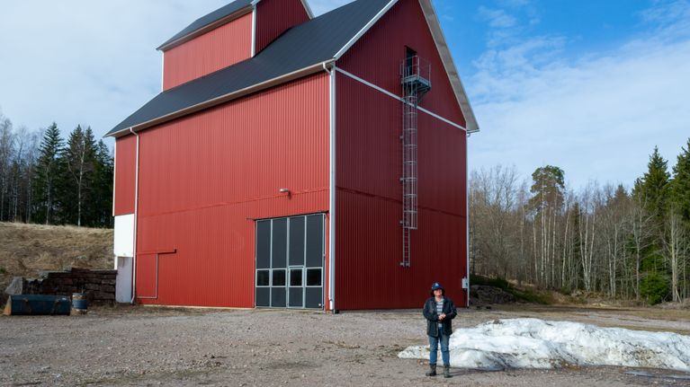 Stor-Sarvlaks gård i Lovisa söker ny förvaltare – jobbet är mer än en ...