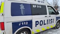 Poliisin pakettiauto.