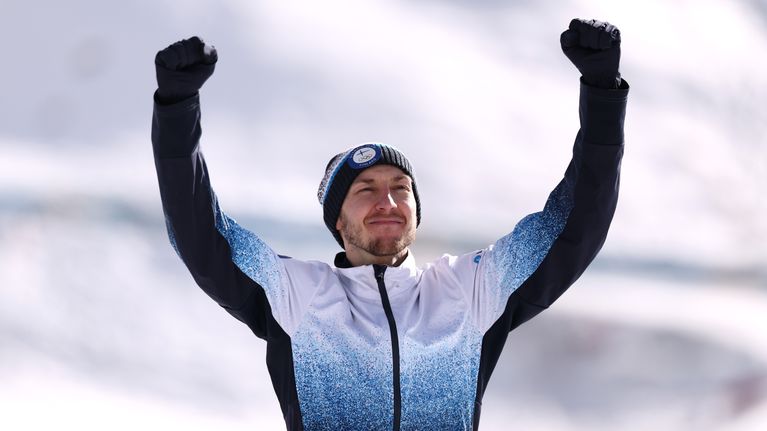 Ilkka Herola tuulettamassa.