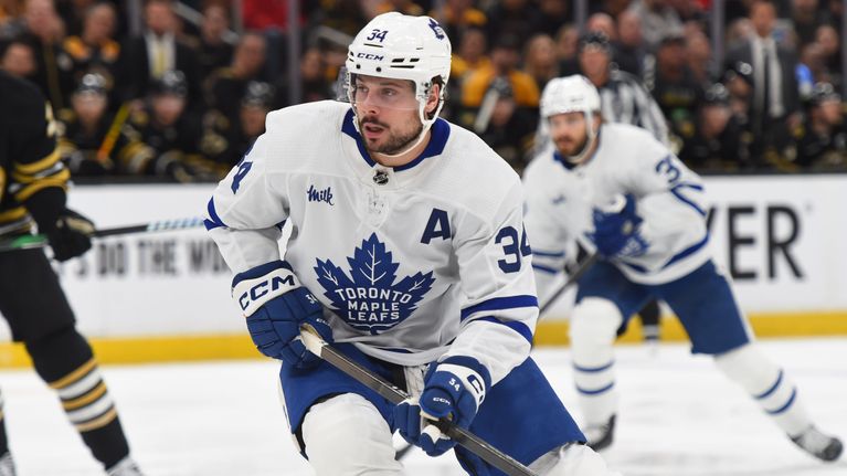 Auston Matthews kuvassa.
