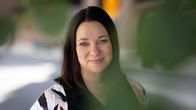 Radio Suomen ohjelmapäälikkö Jonna Ferm Helsingissä