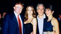 Donald ja Melania Trump yhdessä Jeffrey Epsteinin ja Ghislaine Maxwellin kanssa Floridassa vuonna 2000.