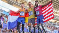 Saksan Johannes Floors voitti, USA:n Blake Leeper sai hopeaa ja Hollannin Olivier Hendriks pronssia. Miesten 400 metriä T62-luokassa para-MM-kisoissa 2023.