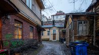 Ett gult trähus på Kaskisgatan i Åbo.