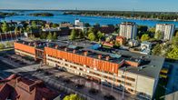 Ilmakuva Vaasan ammattikorkeakoulun koulurakennuksesta.