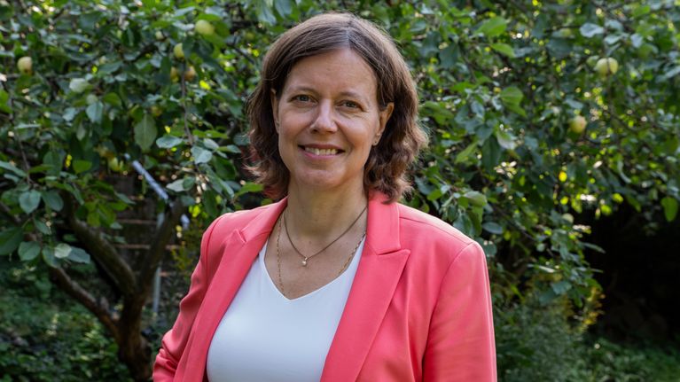Elina Ussa, toimitusjohtaja, Tietoliikenteen ja tietotekniikan keskusliitto, FiCom ry.