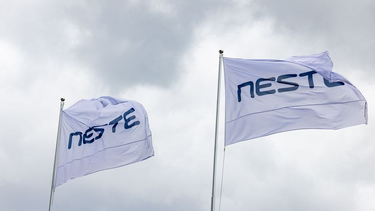 Neste cutting 320 jobs in Finland, 70 more abroad | Yle News | Yle