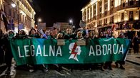 Polska kvinnor demonstrerar för laglig abort.