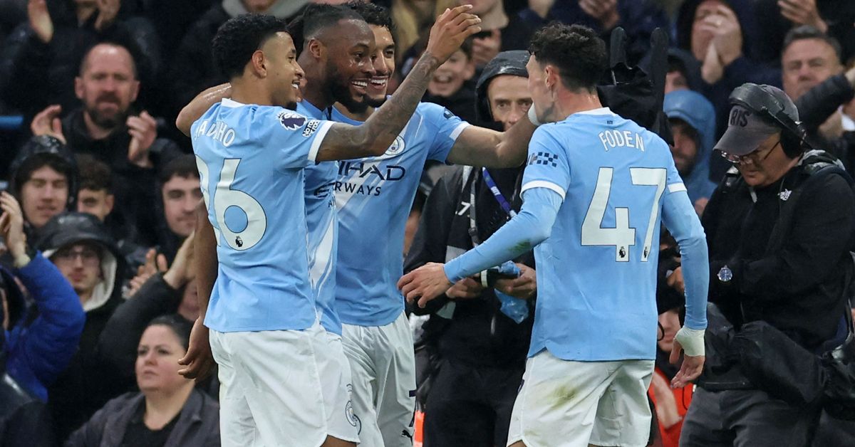 Manchester City ei anna periksi: Arsenalin johto kutistui taas kahteen pisteeseen