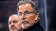 John Tortorella lähikuvassa.