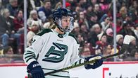 Tapani edustaa Boston Fleetiä. 
