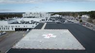 Lapin keskussairaalan helikopterin laskeutumisalusta katolla.