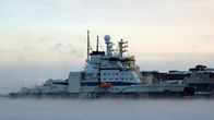 Isbrytaren Otso vid kajen i Helsingfors
