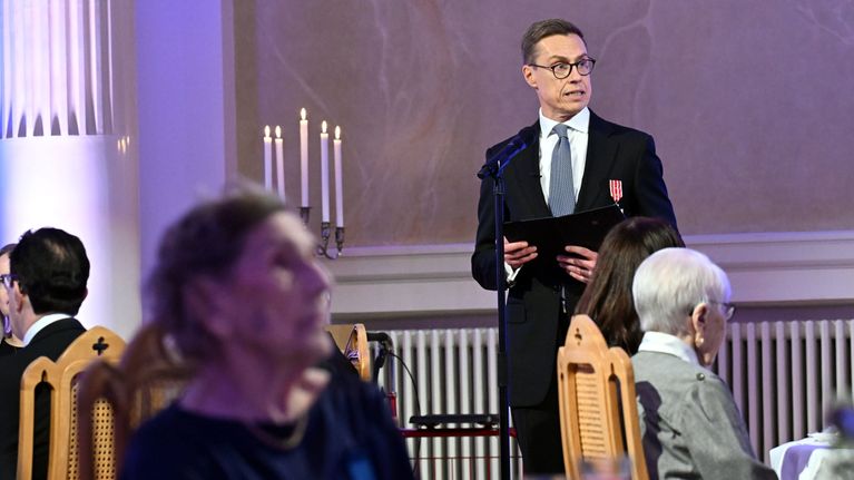 Republikens president Alexander Stubb håller tal.