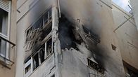 Tel Avivissa oleva asuinrakennus vaurioitui Gazan kaistalta Israeliin suuntautuvan rakettihyökkäyksen seurauksena.