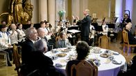 Veterans who defended Finland's independence were guests of the presidential couple at the Presidential Palace on Independence Day.