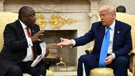 Etelä-Afrikan presidentti Cyril Ramaphosa ja Yhdysvaltain presidentti Donald Trump Valkoisessa talossa keskiviikkona, 21.5.