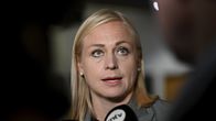 Elina Valtonen kommentoi medialle.