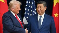 Yhdysvaltain presidentti Donald Trump ja Kiinan presidentti Xi Jinping kättelivät ennen tapaamista Etelä-Koreassa.