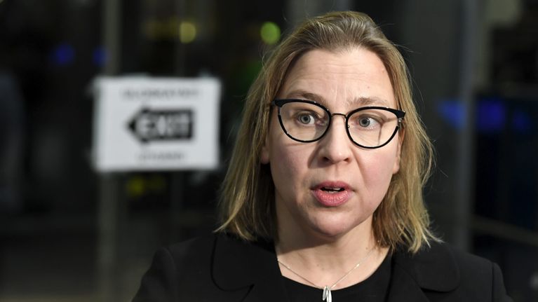 Tytti Yli-Viikari Helsingin käräjäoikeudessa.
