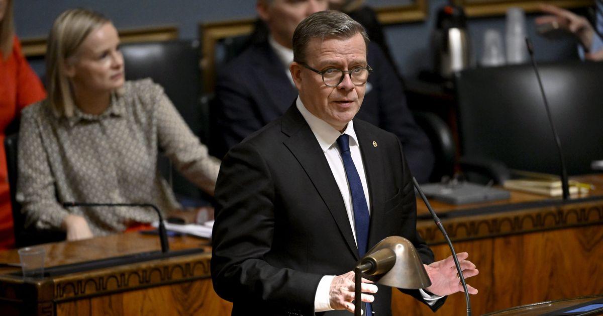 Friday's papers: PM Orpo on Trump call, trapped wives and scammy Valentines