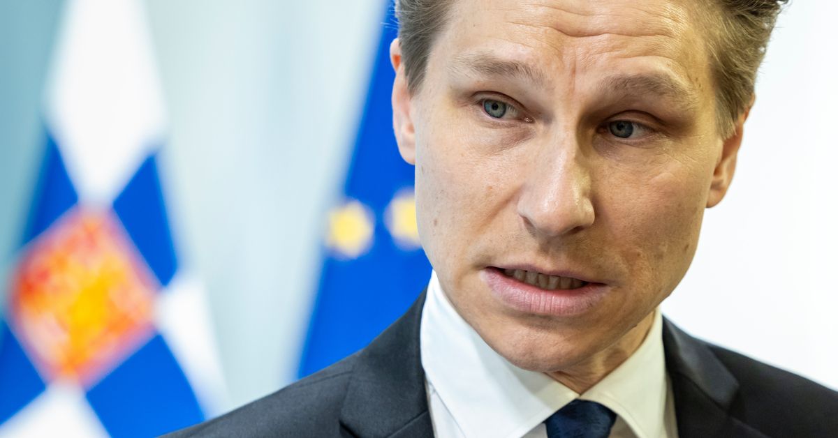 Häkkänen: Chinese corporate network tried to buy properties critical to national security