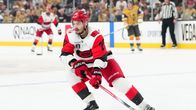 Sebastian Aho toimi Carolinan ykkössentterin mestaruuskaudella 2025-26.