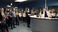 Petja Peltomaa kertoo sarjasta Sykkeen fanitapaamisessa.