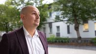 Jouni Markkanen poseeraa kameralle.