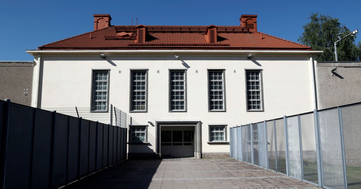 Vankila vei muslimivangeilta pois sianlihasta vapaat paistinpannut ...