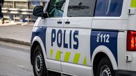 Poliisiauton kylki.