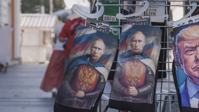 Putin-krääsää Belgradin kaduilla Serbiassa.