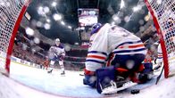 Anaheim Ducks sai kiekon juuri ja juuri maaliin NHL:n pudotuspeleissä Edmontonia vastaan jatkoerässä.