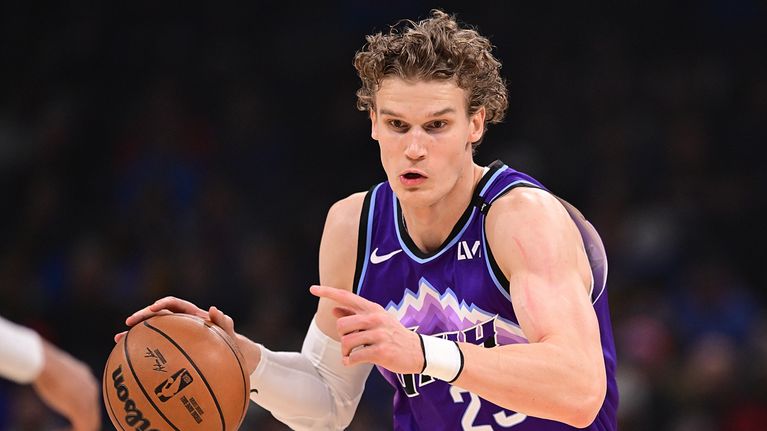 Lauri Markkanen on tuttu nimi NBA-siirtohuhuissa. 