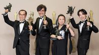  Masaki Takahashi, Takashi Yamazaki, Kiyoko Shibuya and Tatsuji Nojima saivat Oscarin erikoistehosteista elokuvassa Godzilla Minus One.